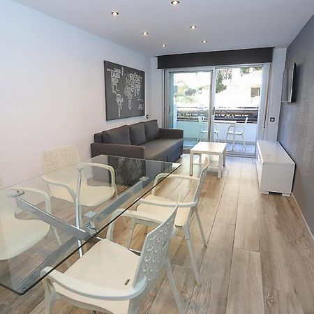 Differentflats Llum Apartment Salou Bagian luar foto