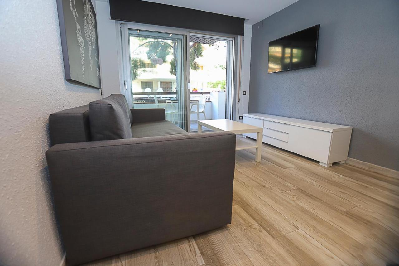 Differentflats Llum Apartment Salou Bagian luar foto